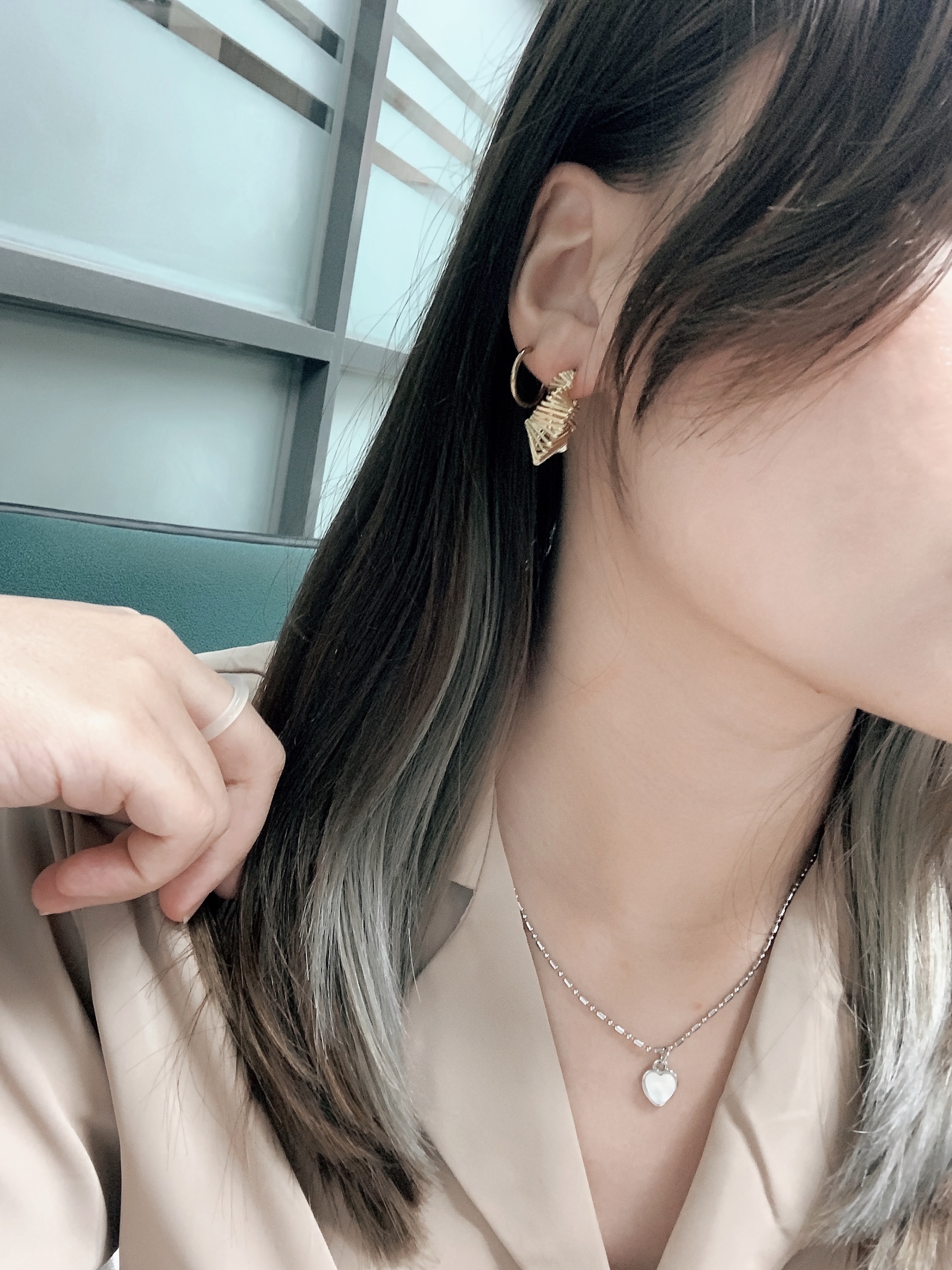 女性飾品